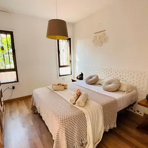 Apartment Paraiso, Callao Salvaje